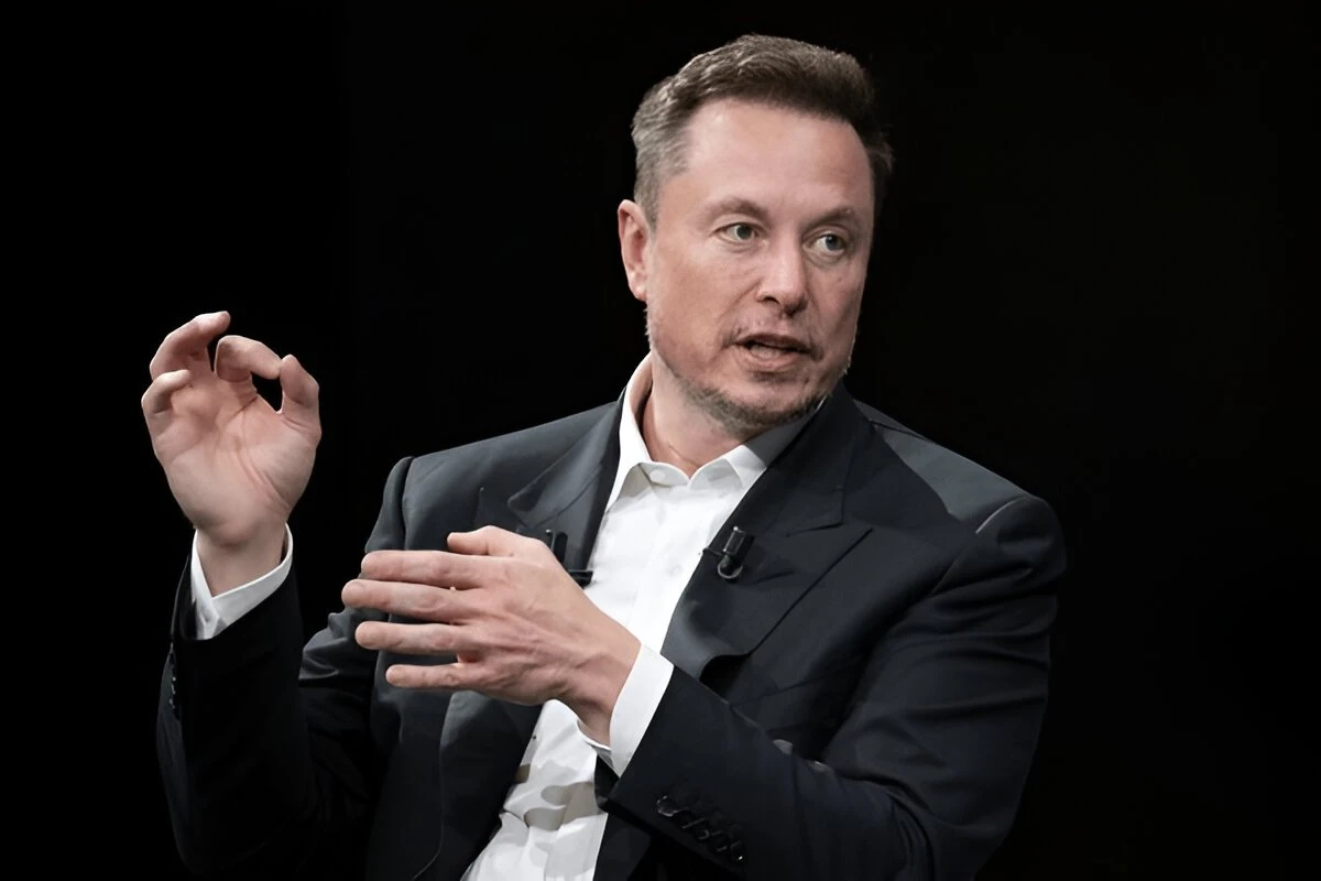 Elon Musk accuses Biden of blocking Sunita Williams' return.