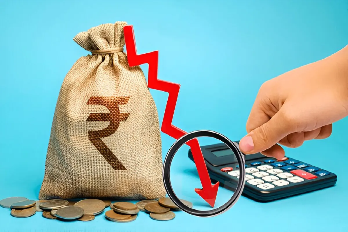 Rupee Falls 28 Paise