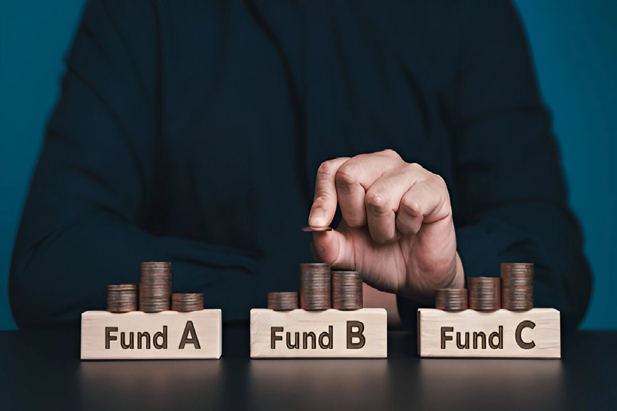Top 10 Monthly Income Investment Options